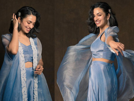 Gorgeous Clicks Of Mesmerising Malvika Nair